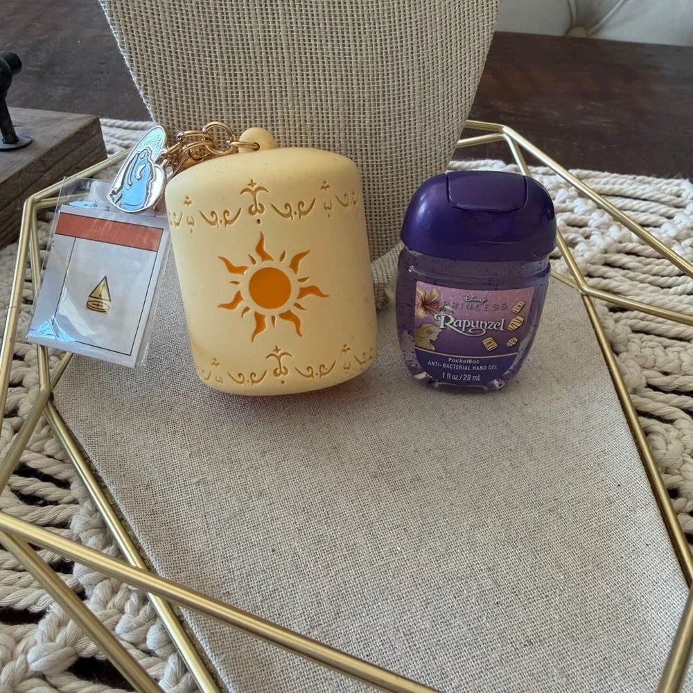 Bath & Body Works Rapunzel Pocketpac And Hand Gel - New With Tags - Picture 2 of 4